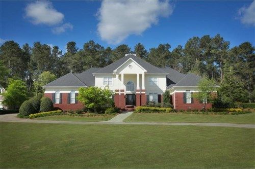 2285 Wilshire Drive, Grayson, GA 30017