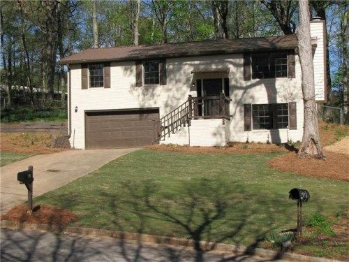 3961 Erica Circle, Douglasville, GA 30135