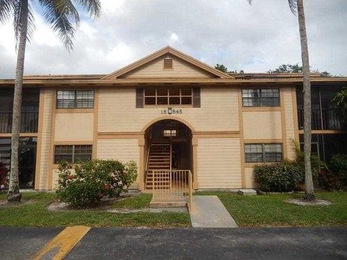 18845 NW 62nd Ave # 204, Hialeah, FL 33015