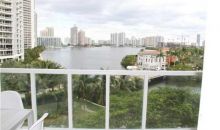 4000 ISLAND BLVD # 604 North Miami Beach, FL 33160