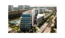 2950 NE 188th St # 102 Miami, FL 33180