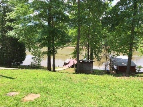 292 Burtom Road, Eatonton, GA 31024