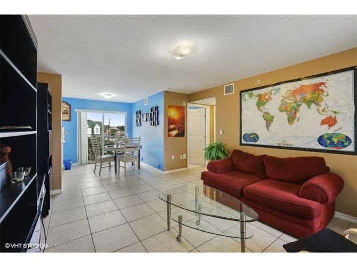 2035 NW Flagler Ter # 102, Miami, FL 33125