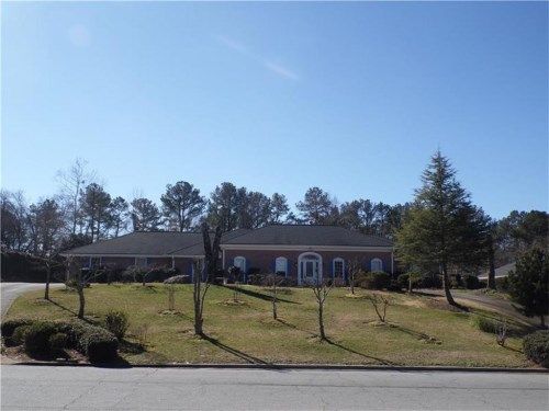 690 Brookfield Parkway, Roswell, GA 30075