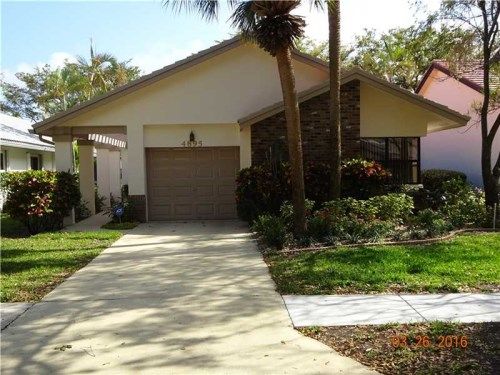 4895 Boxwood Circle, Boynton Beach, FL 33436