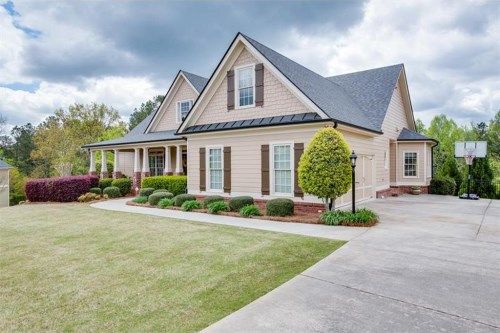 253 Chandler Walk, Loganville, GA 30052