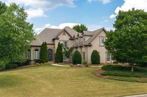 5905 Somerset Court, Suwanee, GA 30024