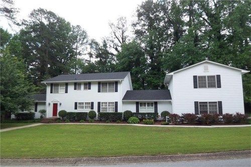 3564 Mill Glen Drive, Douglasville, GA 30135