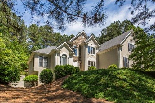 121 W Ridge Drive, Canton, GA 30114