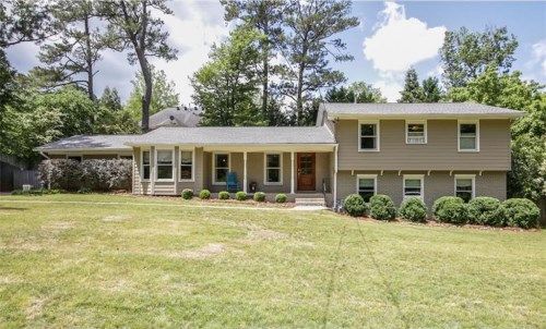 3090 Roberta Drive Nw, Atlanta, GA 30327