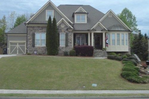 1691 Silvergrass Lane, Grayson, GA 30017