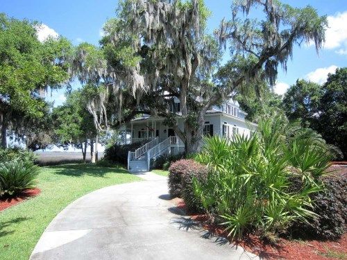 206 Dunbar Drive, Saint Simons Island, GA 31522