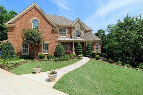 795 Links View Drive Se, Buford, GA 30518