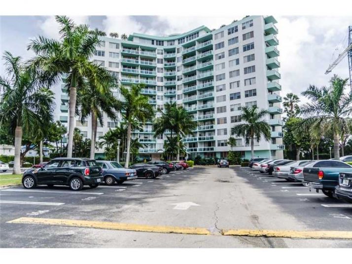 3301 NE 5 AV # 511, Miami, FL 33137