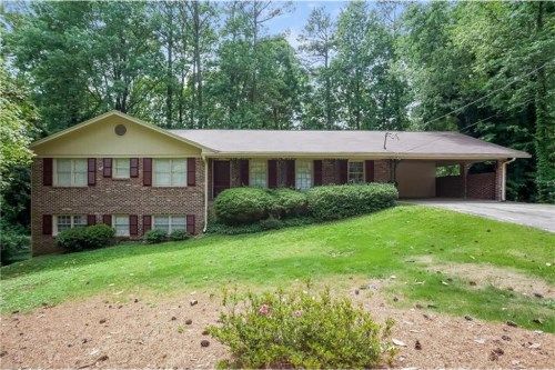 425 Grenock Circle, Atlanta, GA 30328