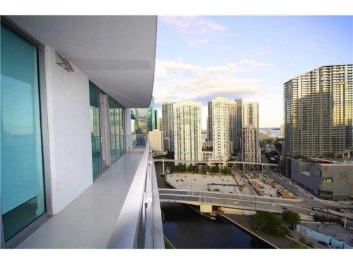 92 SW 3 St # 2802, Miami, FL 33130