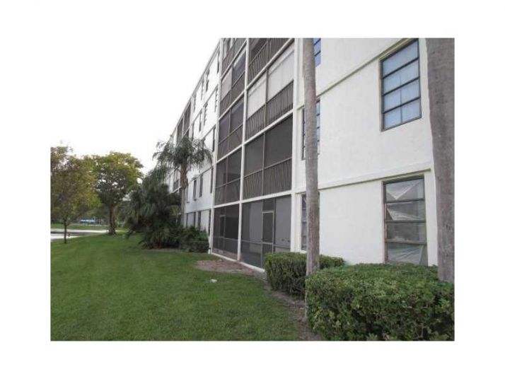 2213 Cypress Island Dr # 101, Pompano Beach, FL 33069