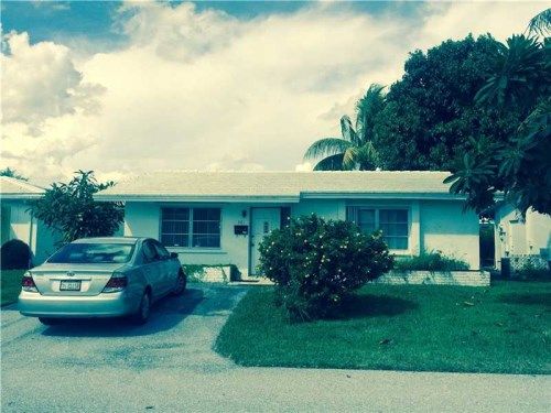 381 NW 25 CT, Pompano Beach, FL 33064