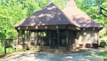 3223 Navajo Circle Gainesville, GA 30501