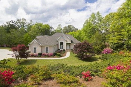 5999 Blackberry Lane, Buford, GA 30518