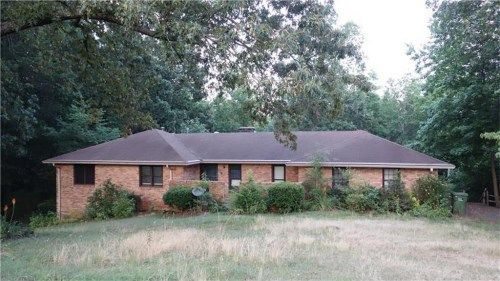 3881 S Bogan Road, Buford, GA 30519