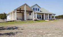 208 MEADOW RIDGE CT Pipe Creek, TX 78063