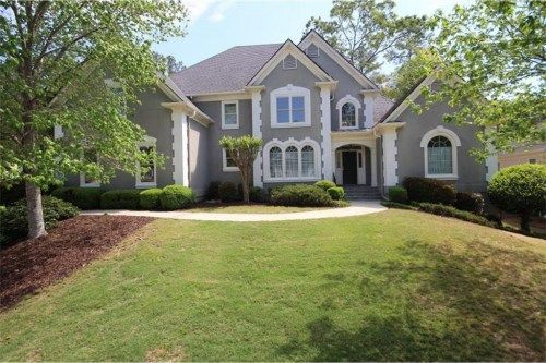 125 Steeple Gate Lane, Roswell, GA 30076