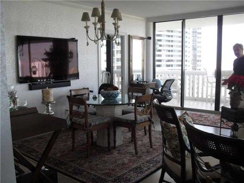 2000 Island Blvd # 2006, North Miami Beach, FL 33160