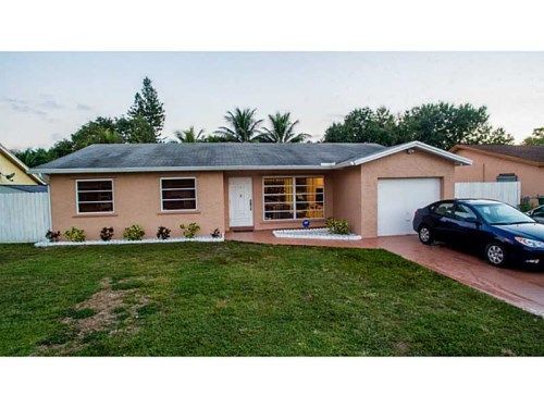 8630 NW 3, Hollywood, FL 33024