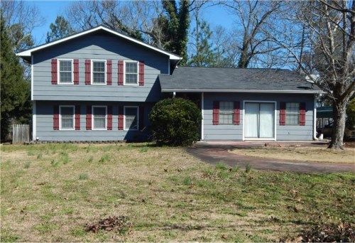 135 Charlotte Boulevard, Stockbridge, GA 30281