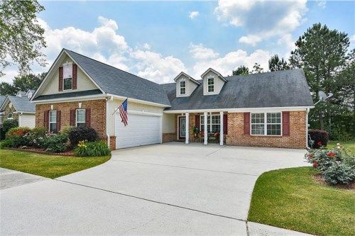 4107 Granite Falls Lane, Loganville, GA 30052