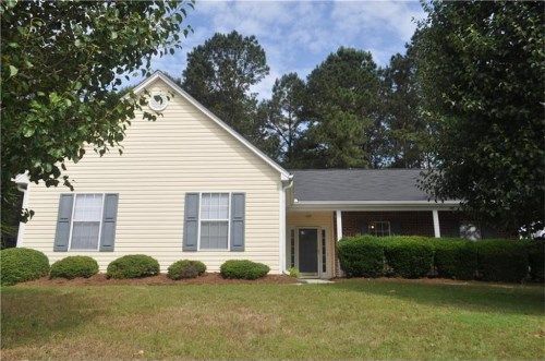 1364 Victoria Place Court, Loganville, GA 30052