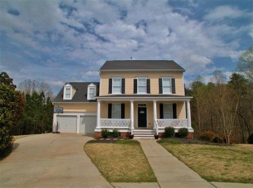 5755 Community Lane, Hoschton, GA 30548