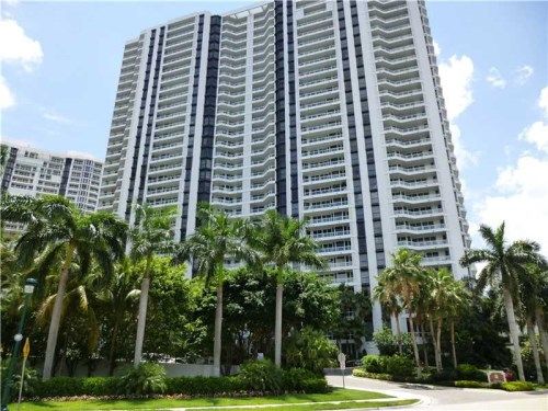 21055 YACHT CLUB DRIVE # 409, Miami, FL 33180