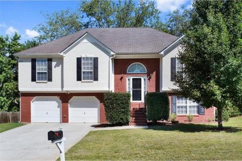 5406 Sweetsprings Drive, Powder Springs, GA 30127