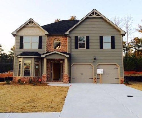 5767 Sawgrass Circle, Lithonia, GA 30038