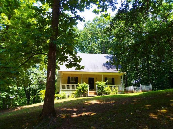 4042 Country Lane, Gainesville, GA 30507