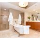 3301 NE 183rd St # 907, North Miami Beach, FL 33160 ID:14366621