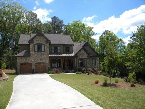 155 Dove Court, Roswell, GA 30075