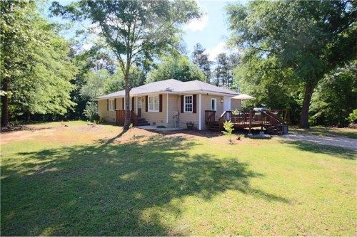 3625 Grady Smith Road, Loganville, GA 30052