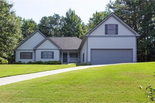 2190 Huntington Drive, Loganville, GA 30052