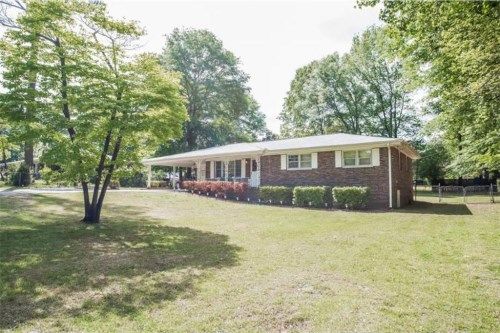 3969 Lindley Drive, Powder Springs, GA 30127