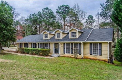 1075 Norway Lane, Clarkston, GA 30021