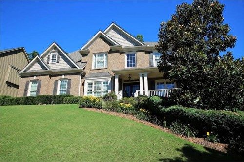 7384 Regatta Way, Flowery Branch, GA 30542