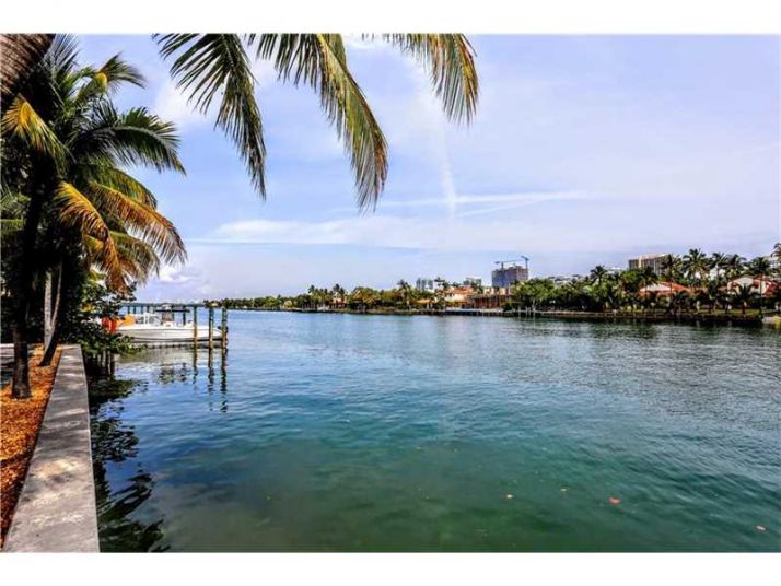 9721 E Bay Harbor Dr # 3B, Miami Beach, FL 33154