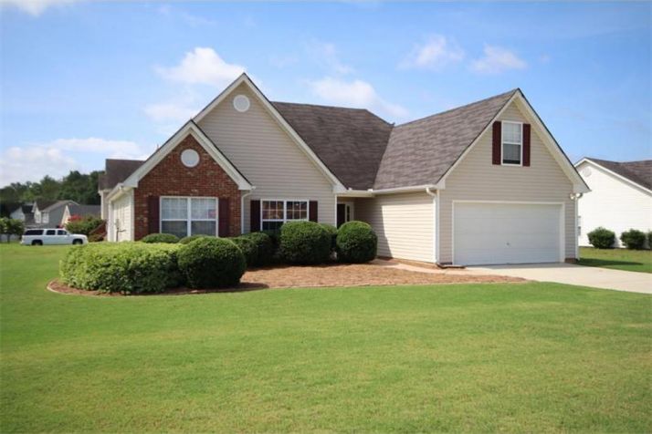 421 Armor Drive, Loganville, GA 30052