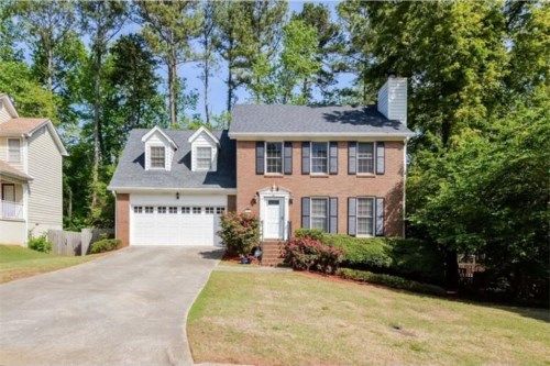 920 Meadowsong Circle, Lawrenceville, GA 30043