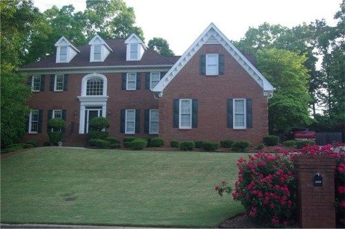 2641 Berwick Walk, Snellville, GA 30078