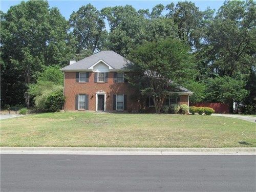 2085 Skyland Glen Drive, Snellville, GA 30078