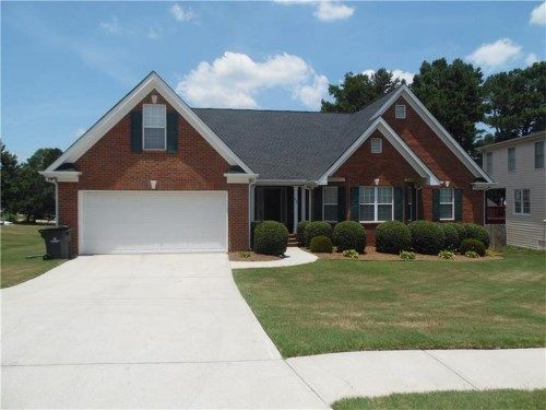 635 Wellbrook Court, Loganville, GA 30052